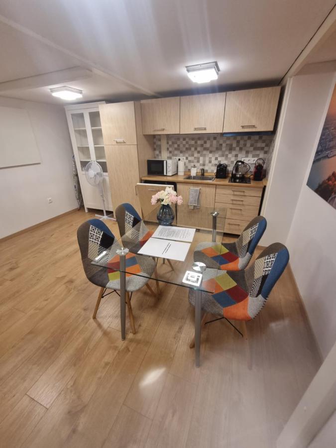 Pipa Utca 6 Appartement *