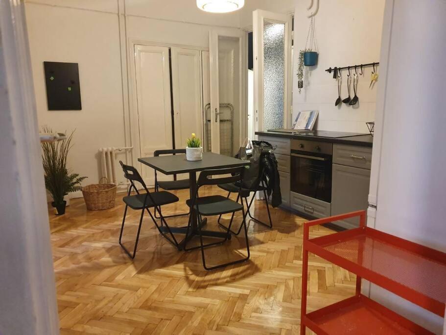 Beautifully Design Near Corvin Plaza Appartement Boedapest
