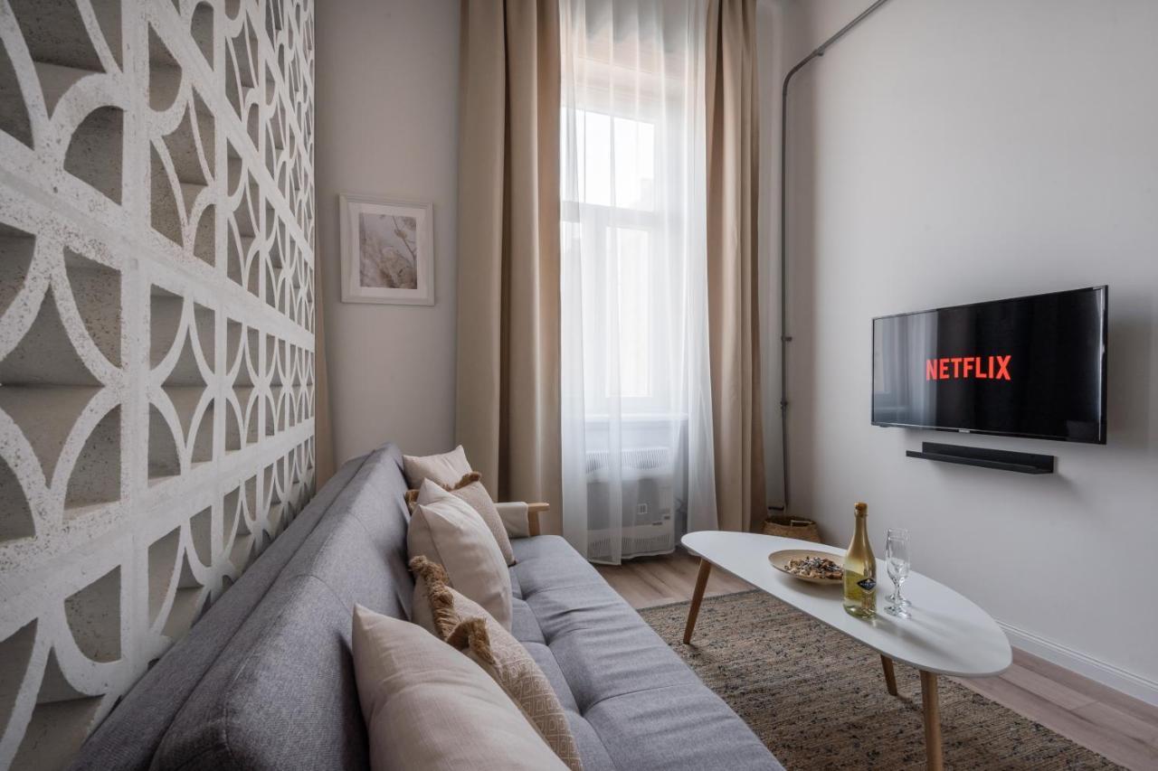 Apartment A62 - Akacfa Street - Location By Bqa