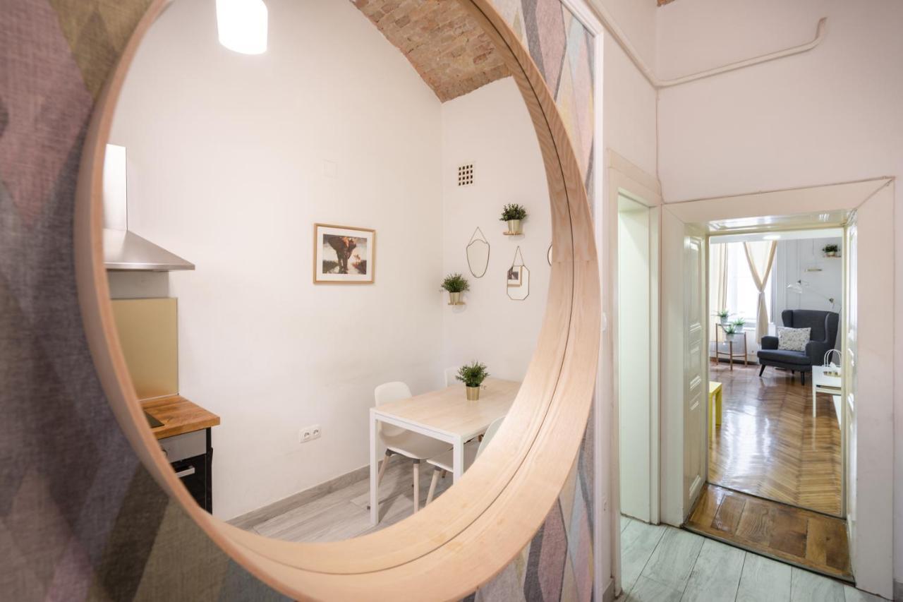 Apartment D20- Boutique Apartments, Location, By Bqa