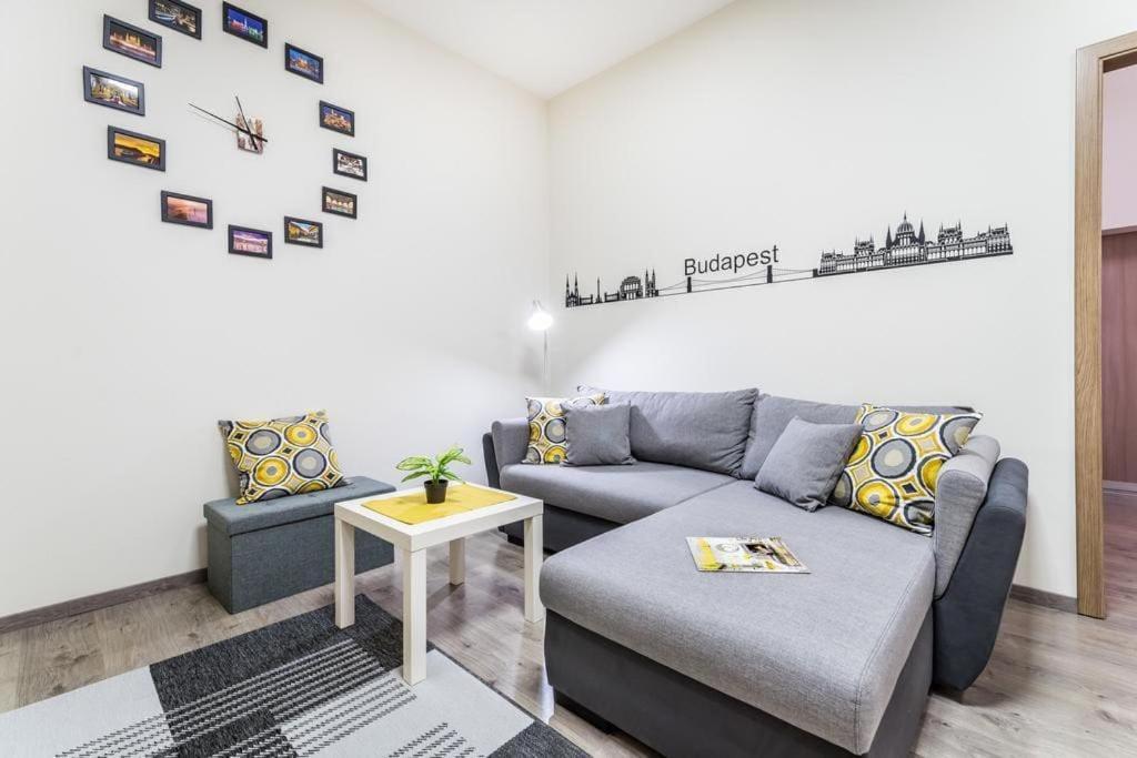 Paralello Universo-supercentral By Nw Apartment Budapest