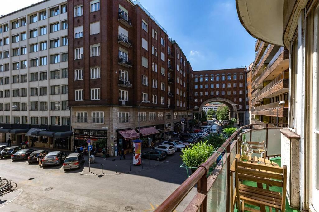 Location, Family Friendly Panorama View By Nw Appartamento Budapest