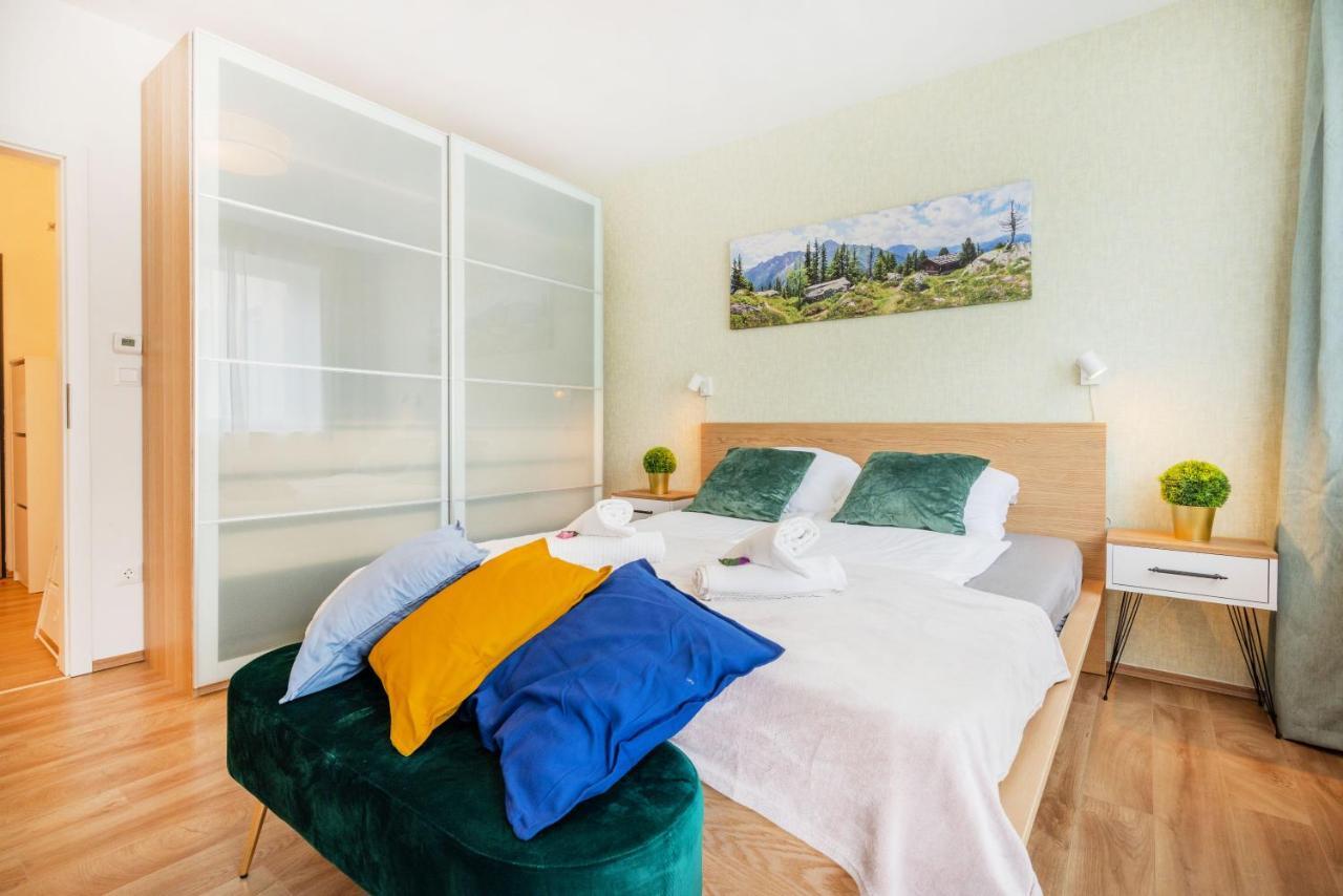 Feel Superior # Free Parking # Balcony # Ac