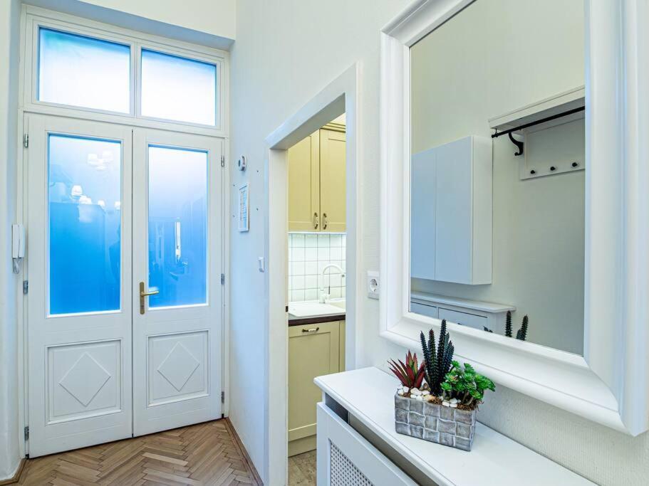 Westend Apartment