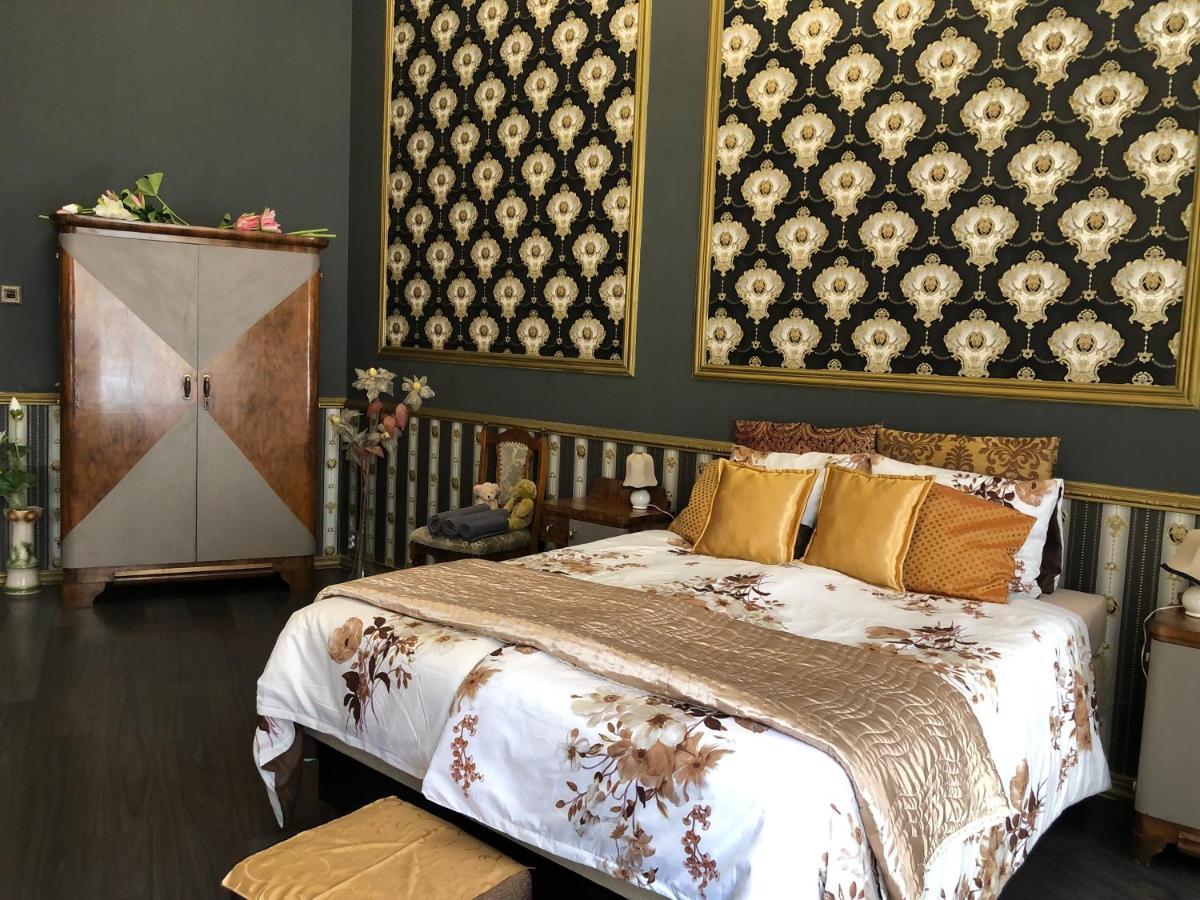 Secession Luxury Apartment Budapest