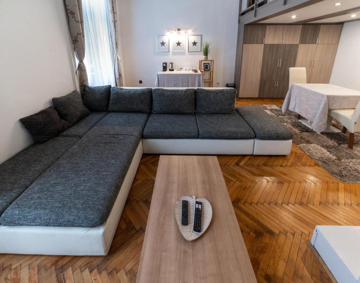 Kalvin Loft Lejlighed