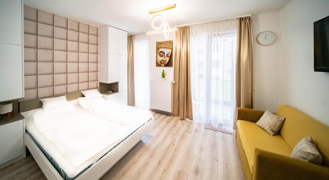 Corvin7 For 2 People, Ac, Fast Wifi *