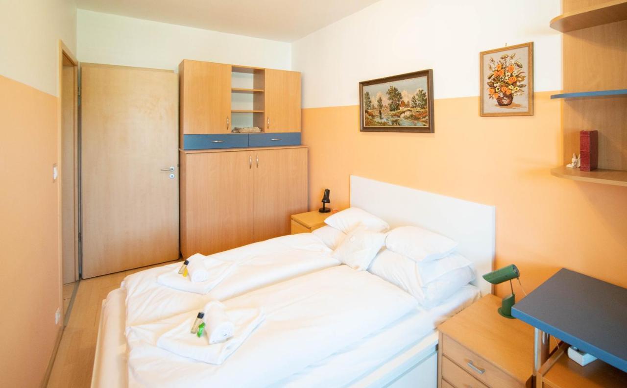 Appartement Free Parking Amphitheater - Wifi, Ac, Tv *
