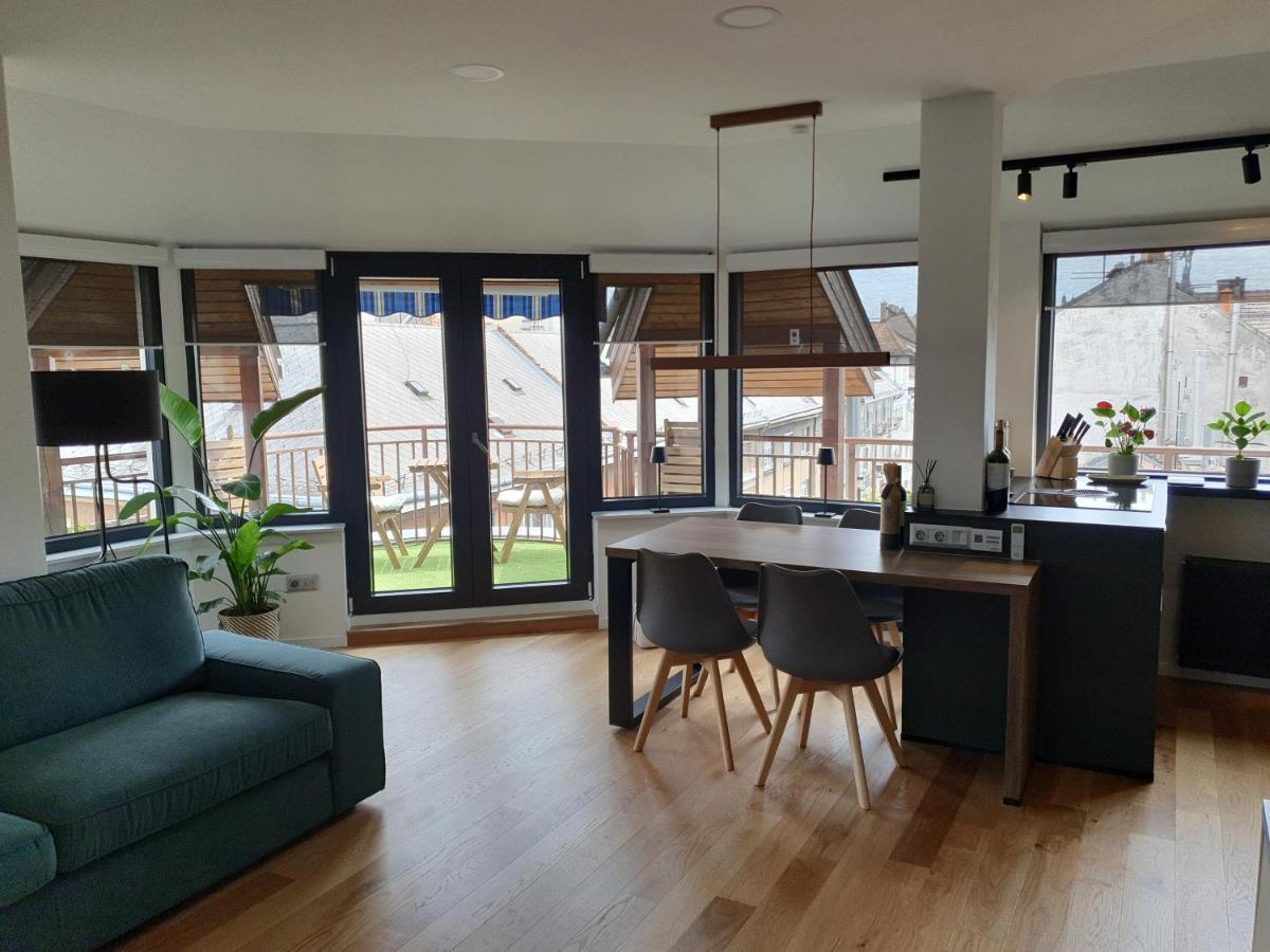Modern Floor Loft With Balcony