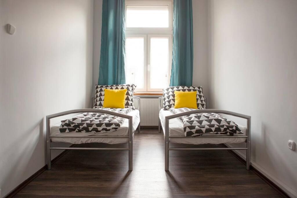 Voros Downtown With Free Parking Budapest