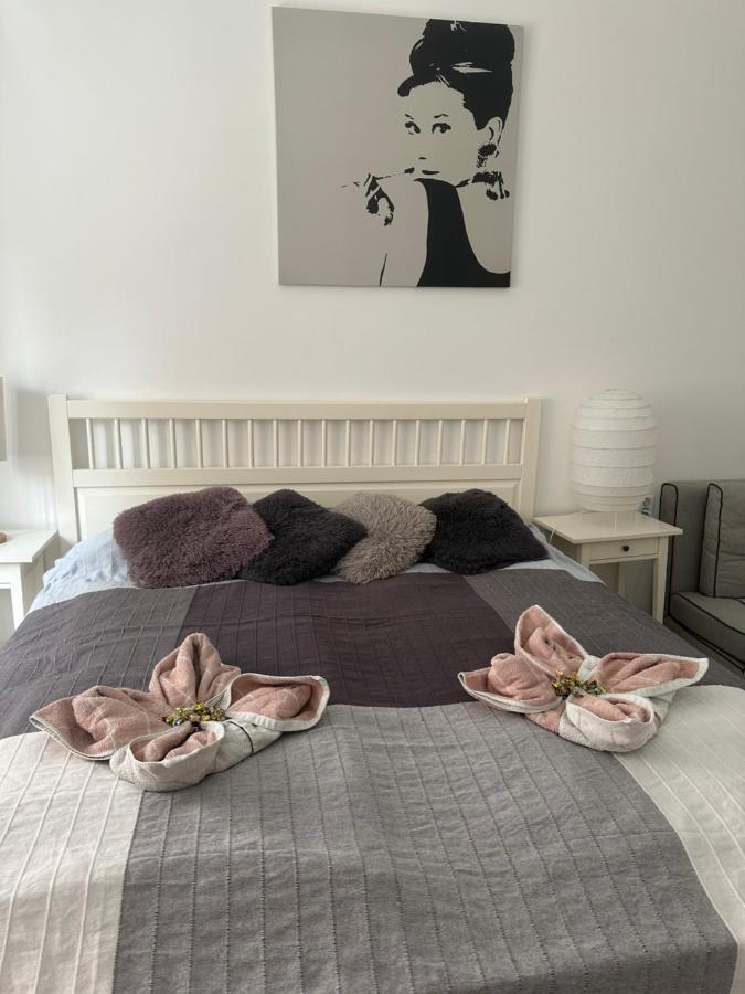 Apartment Dora Near Buda Castle With Parking!