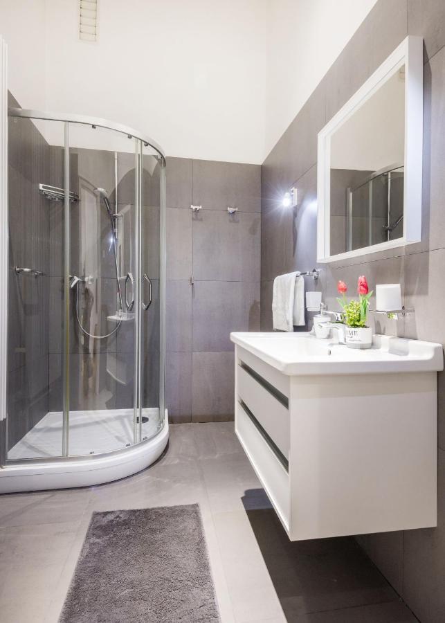 Apartman Elegant In Super Location *