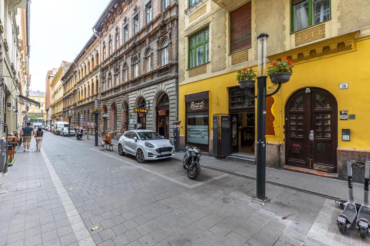 Kazinczy 10 With 3 Bedrooms Apartamento *