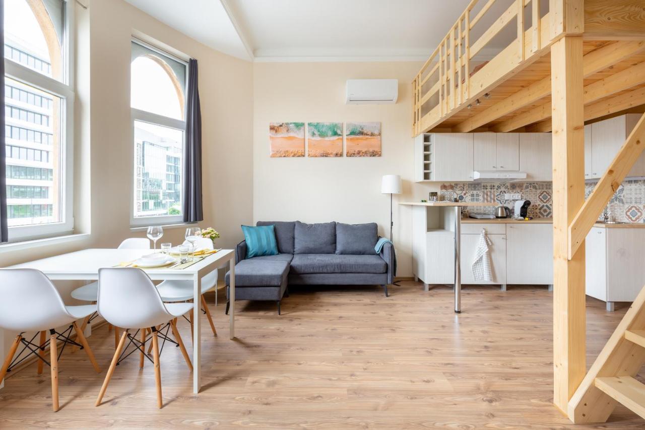 Mezzanine - Air Conditioned Appartamento *