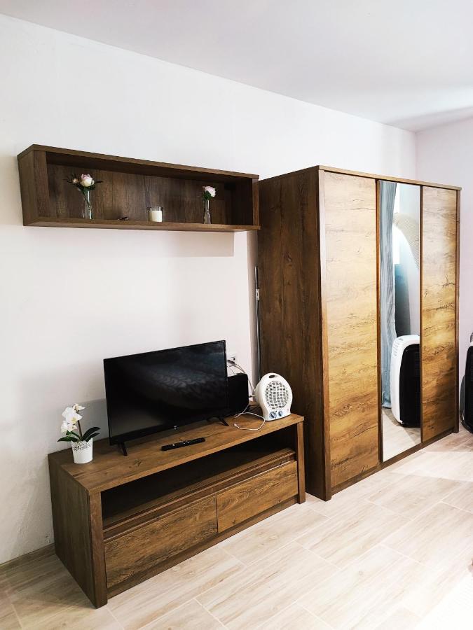 Apartmán White Rose Studio Basement