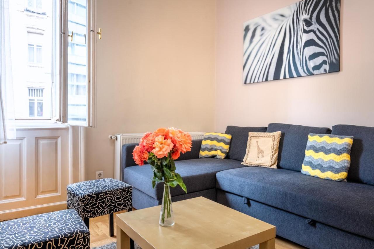 Orangehomes Kalvin Sq 2 Bedroom *