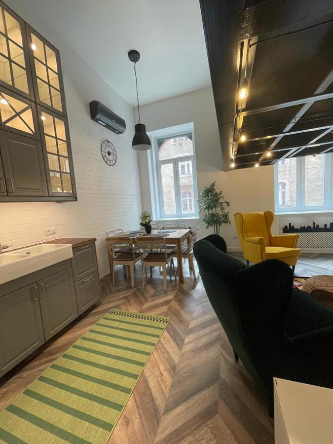 Awesome Loft - King Street Apartamento Budapest