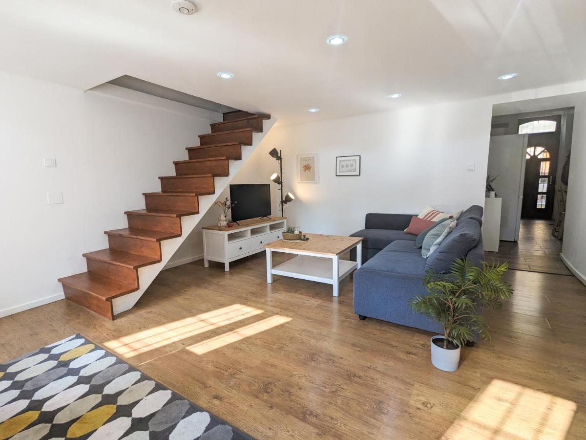 Stylish 2-bedroom In Apartamento
