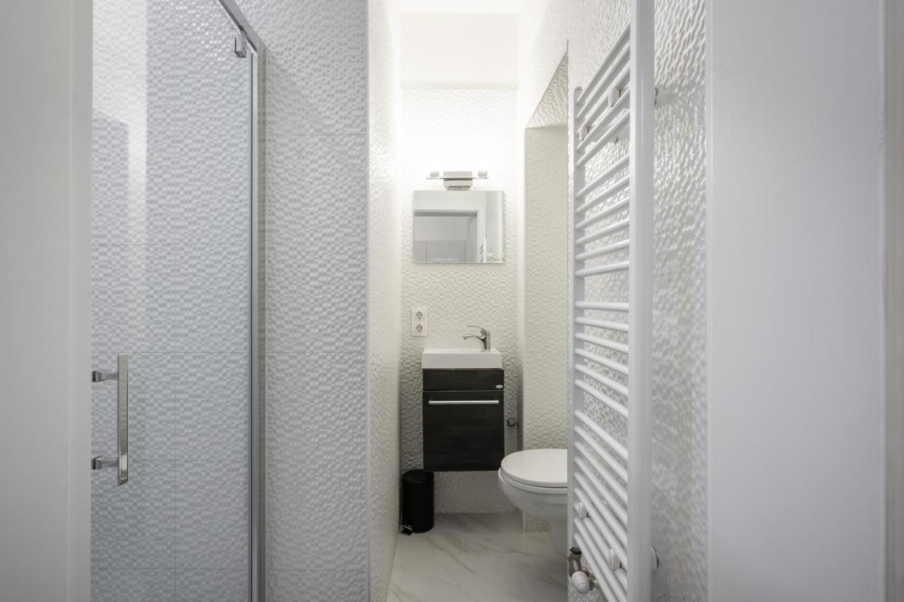 Opera Balkony Luxury With Free Parking Apartman Budapest