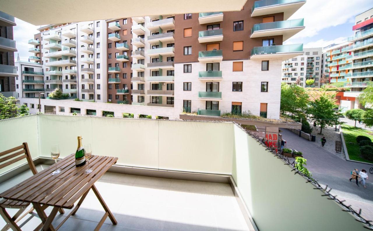 Corvin7 For 2 People, Ac, Fast Wifi Apartment Budapest