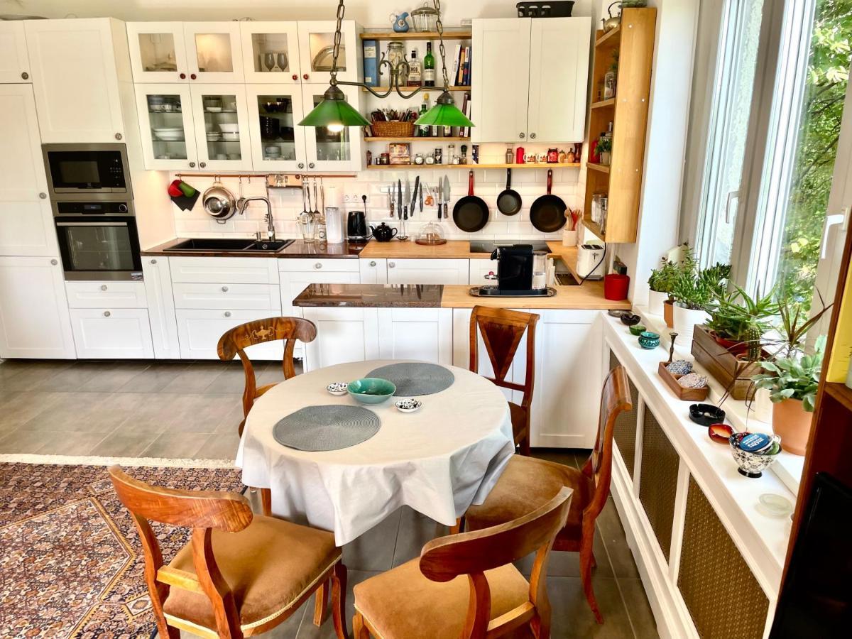 With Terrace Overlooking The Park Apartament *