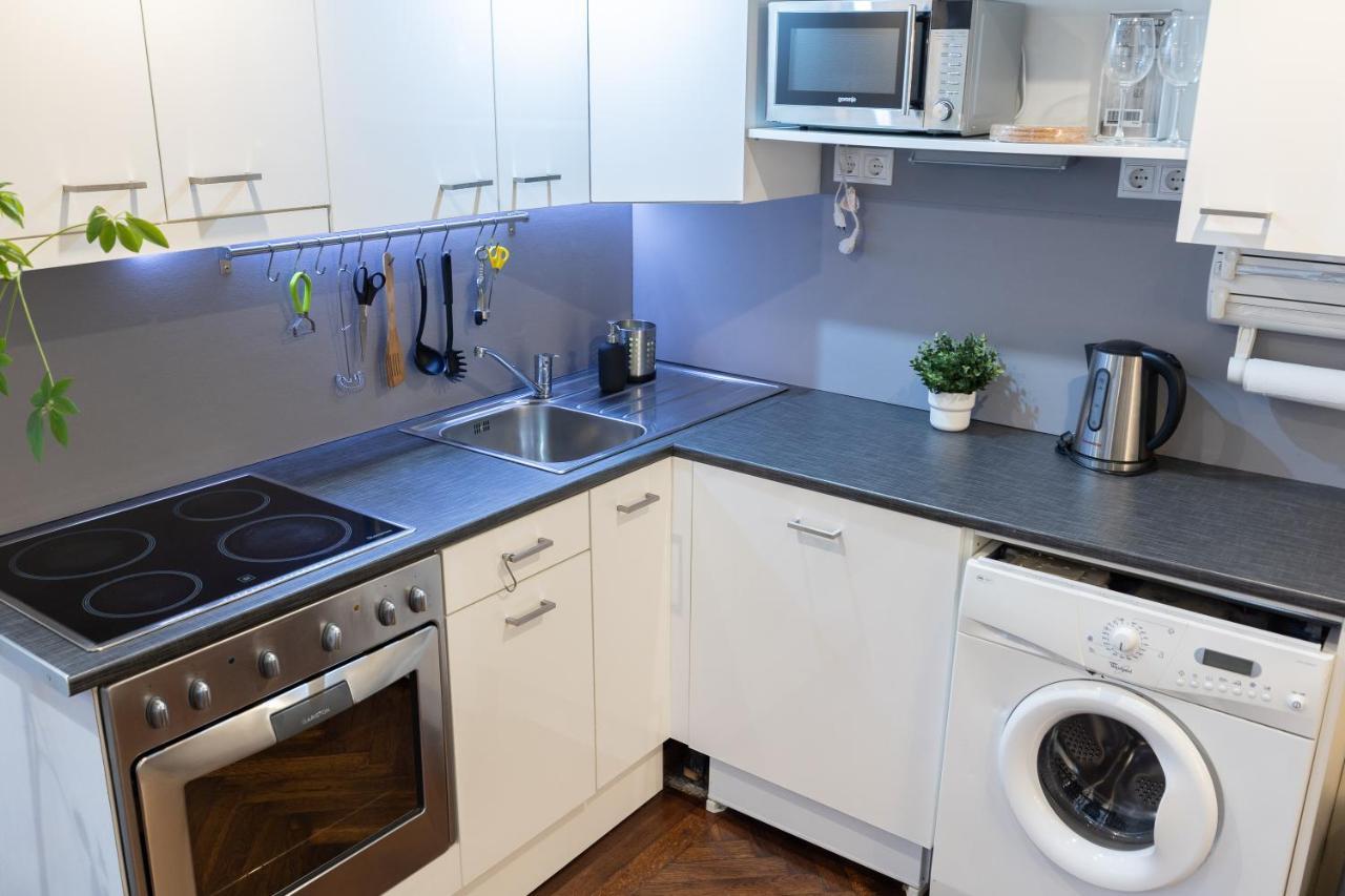 Bright & Shine Apartment