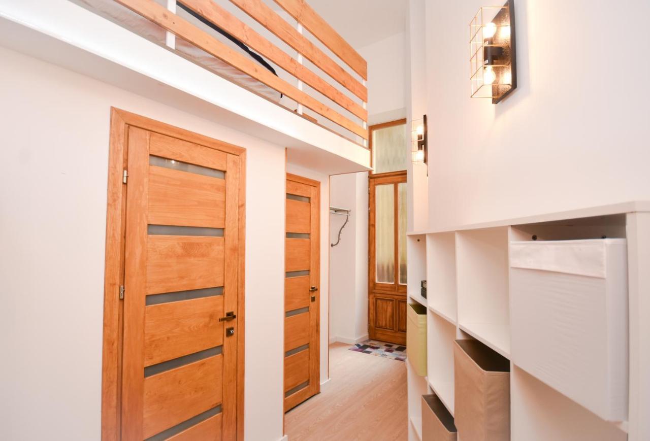 Appartement Comfortable On The Boulevard For 4 People Boedapest