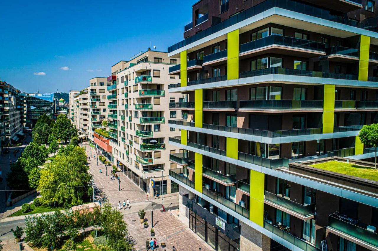 Apartment Corvin Interior Design Apartment+free Garage *
