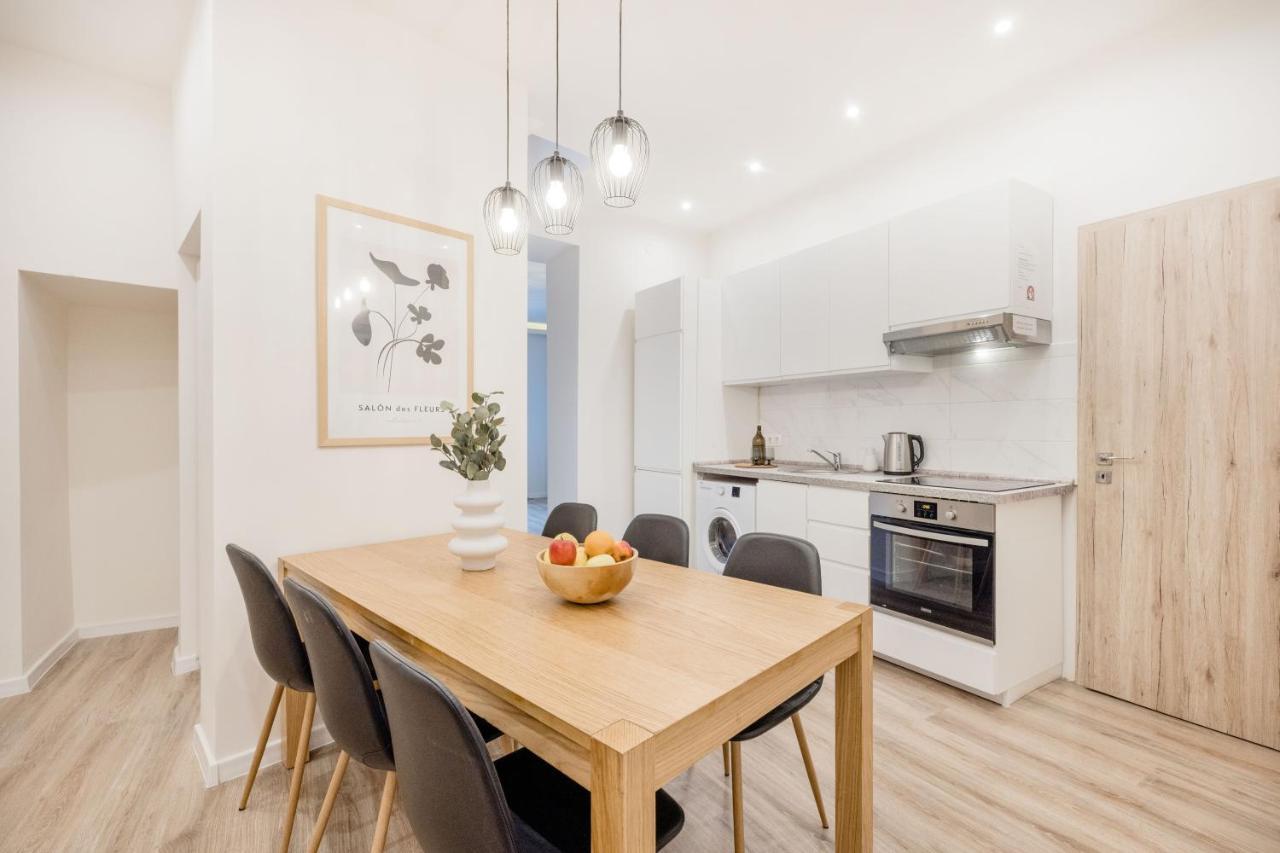 Apartamento Casadeco Inspired Minimalist W/ New York Cafe Views *