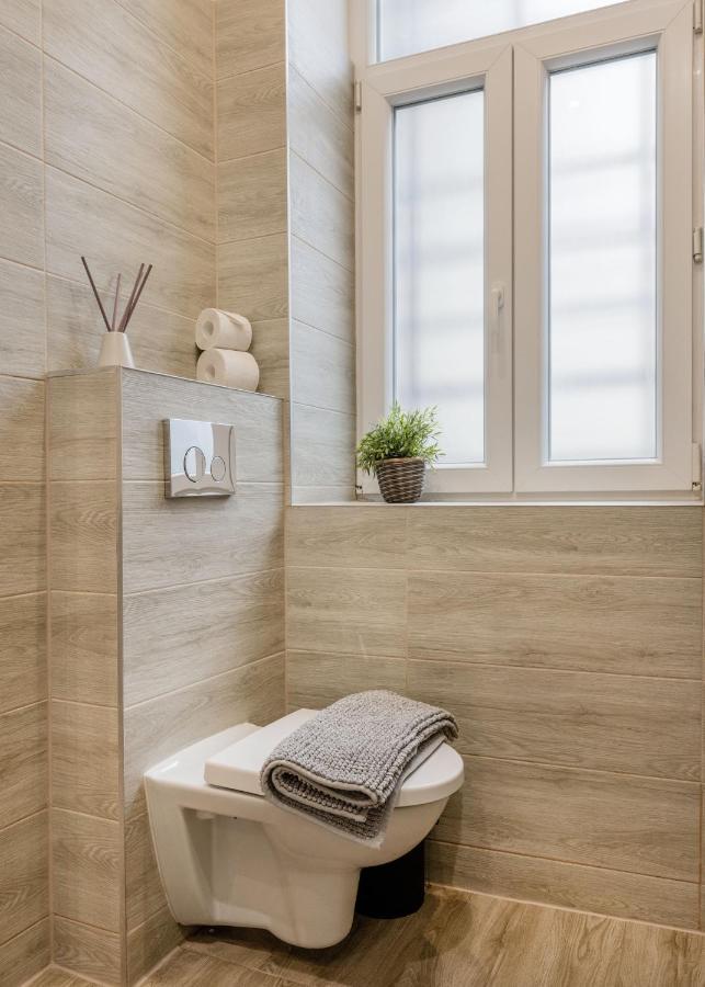Apartamento Casadeco Inspired Minimalist W/ New York Cafe Views Budapest