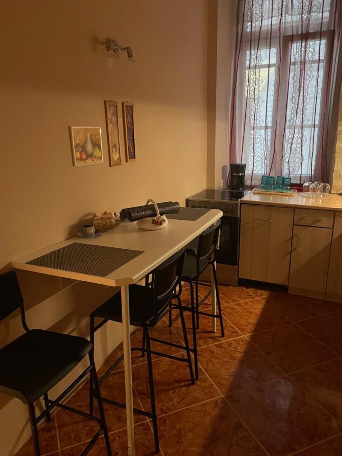Clark Apartman ** Apartamento