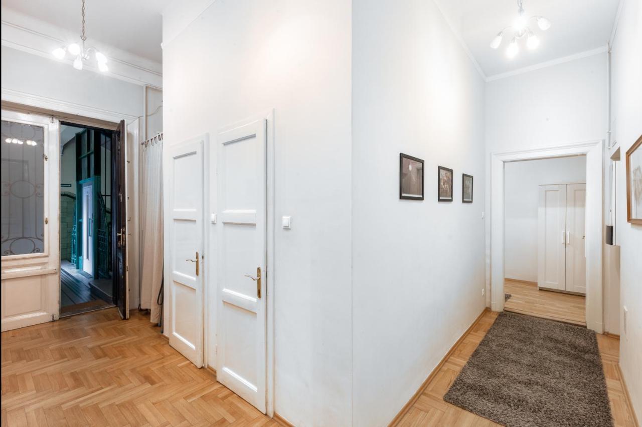 Apartamento Orangehomes Kalvin Sq 2 Bedroom *