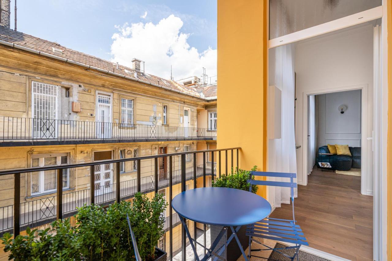 Sky Way Apartment