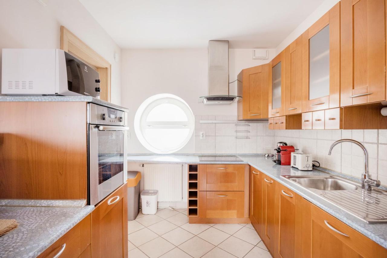 Appartamento Bright And Spacious Penthouse W/ Terrace & Parking