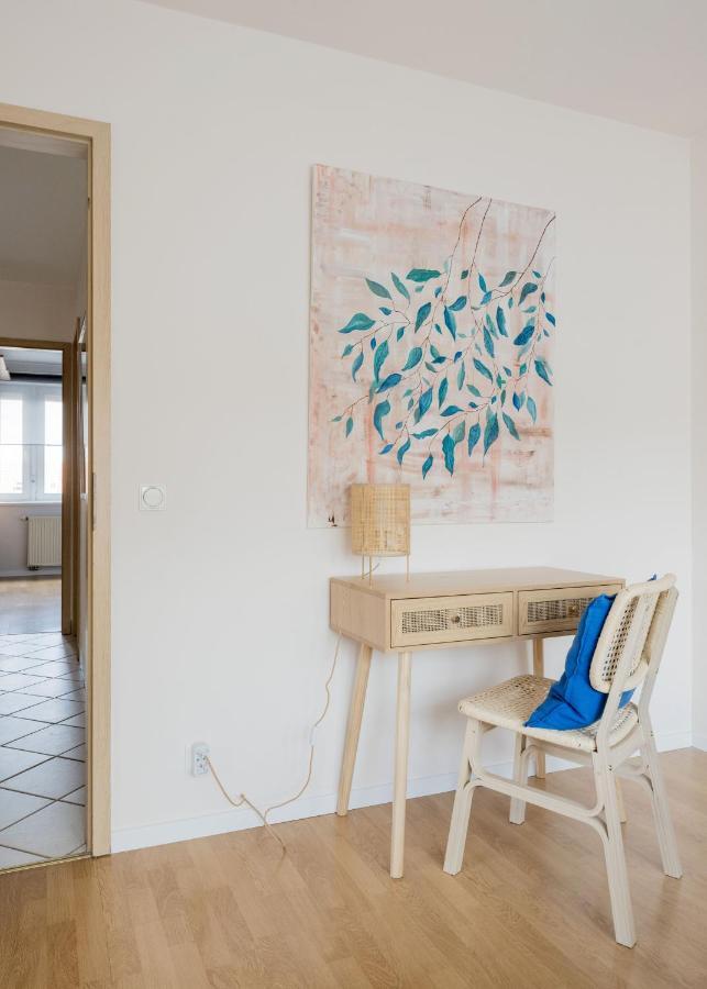Apartment Bright And Spacious Penthouse W/ Terrace & Parking