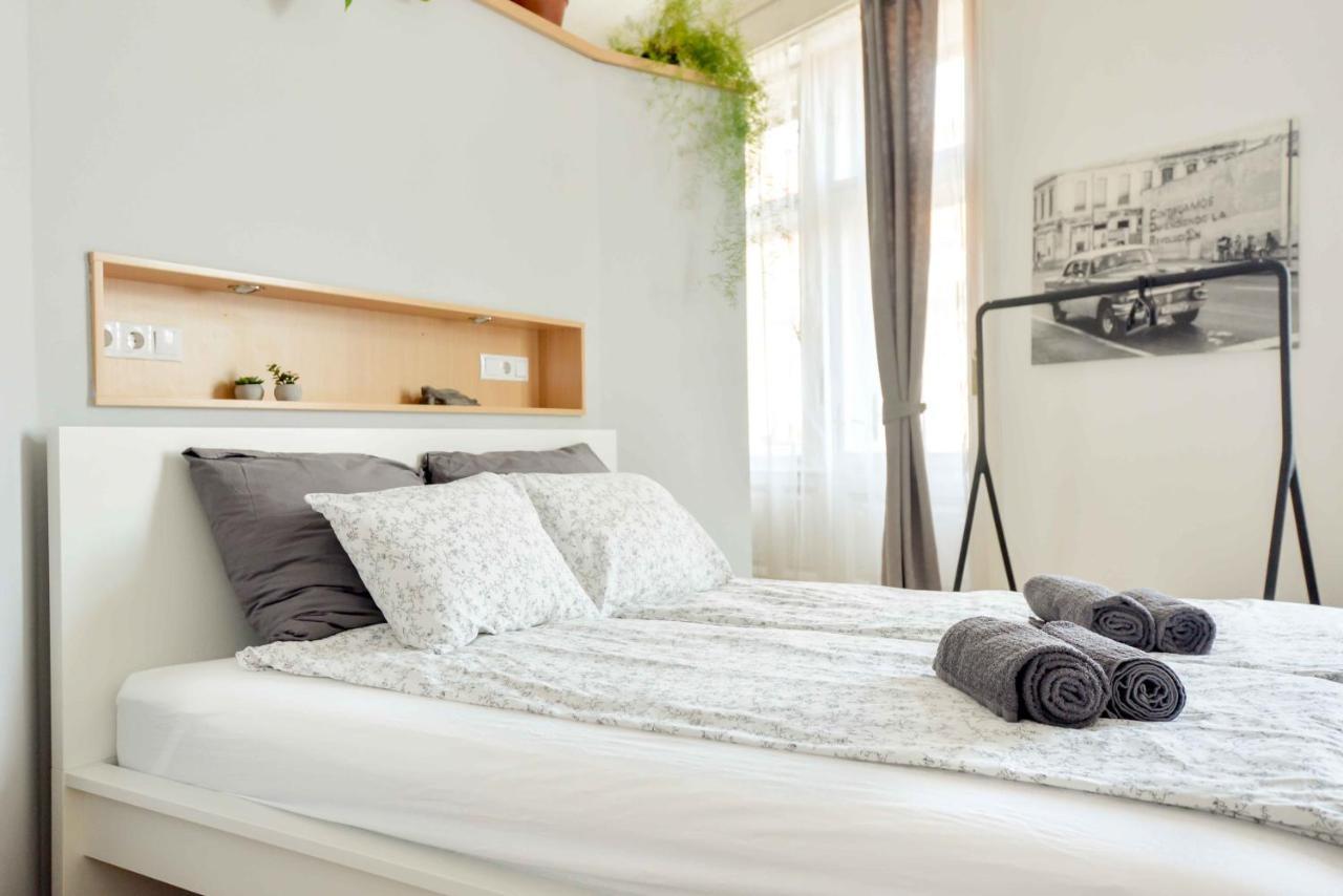 Lägenhet Dohany Design *