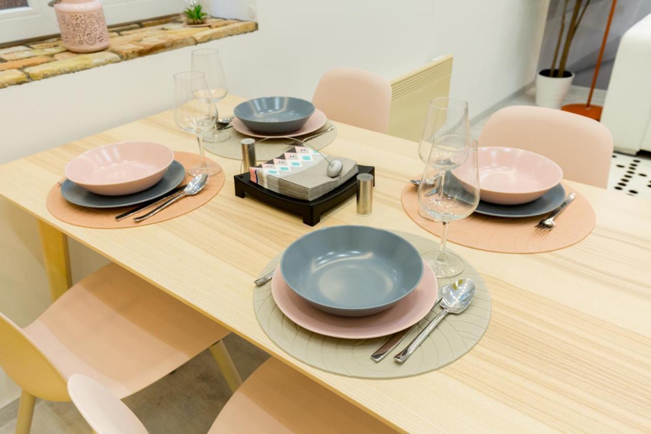 Apartment Pastel Paradise With A Ray Of Sunshine Budapest