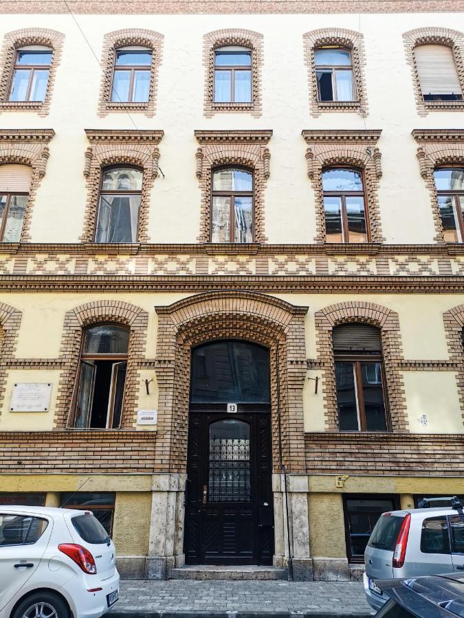 Brody Str 13 Apartman
