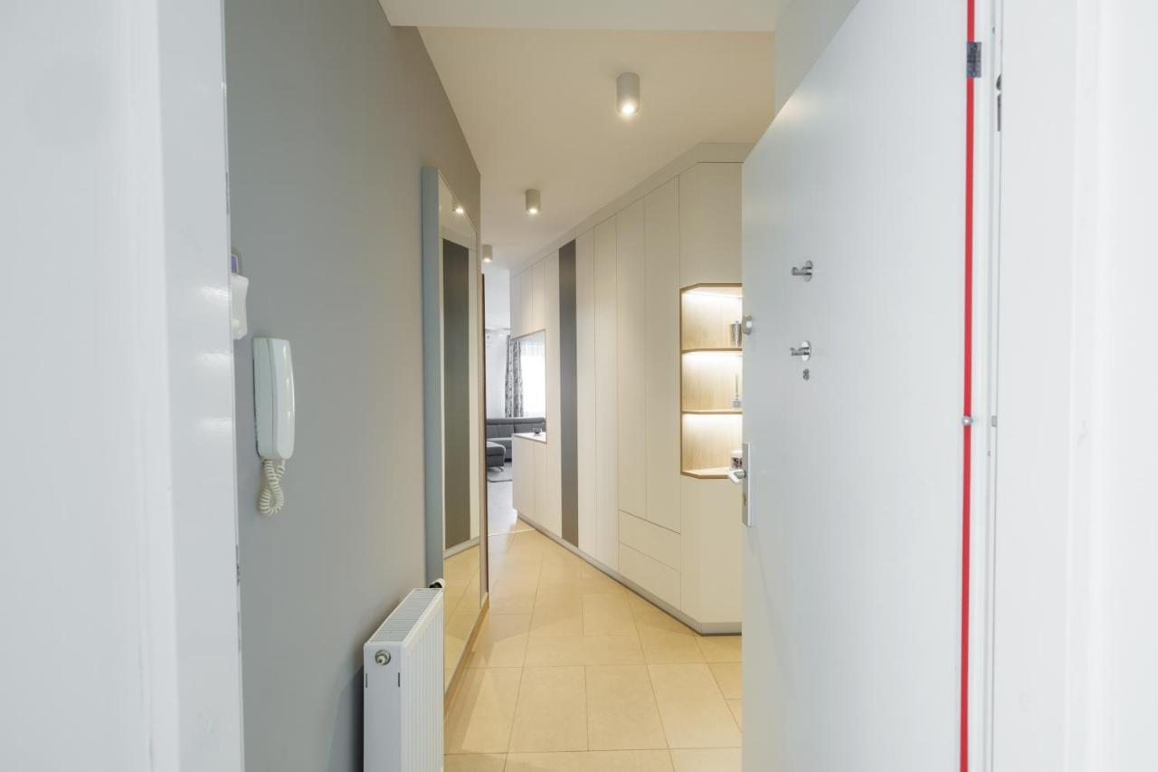 Penthouse Deluxe - Free Parking, Roof Garden Apartment Budapest