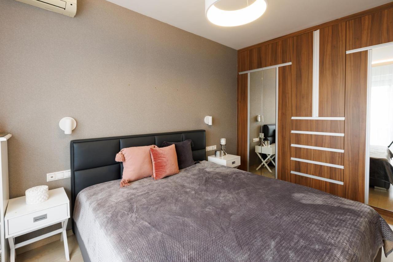 Penthouse Deluxe - Free Parking, Roof Garden * Budapest