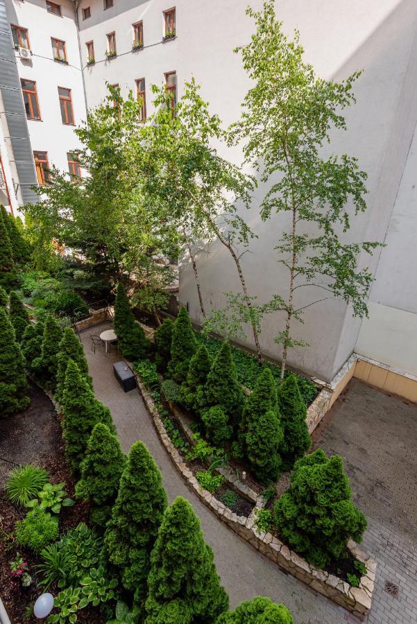 Pesti Apartment&free Parking Apartamento *