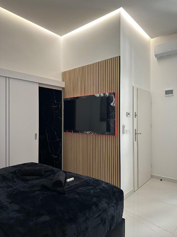 V21 Luxury Apartman *