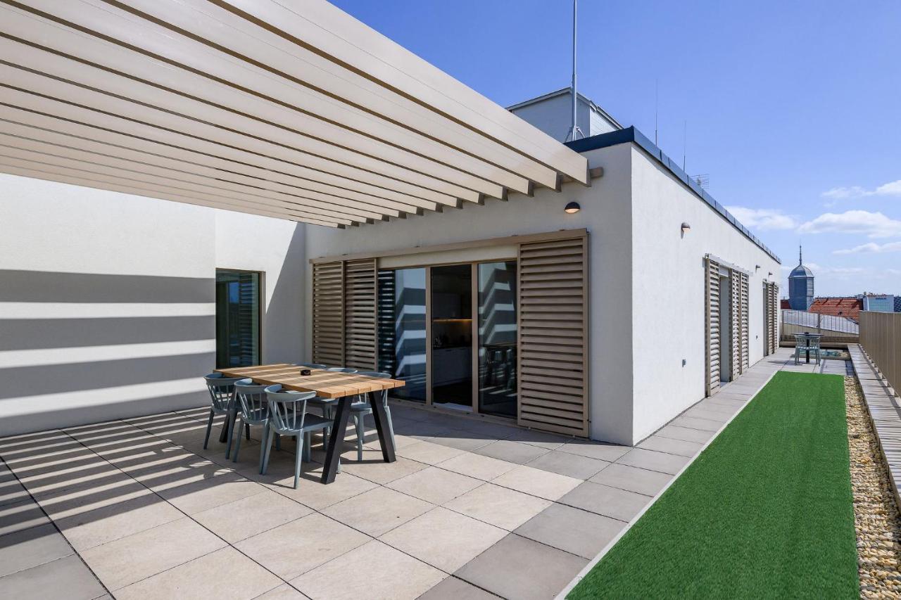 Limehome Mosonyi U Apartament *