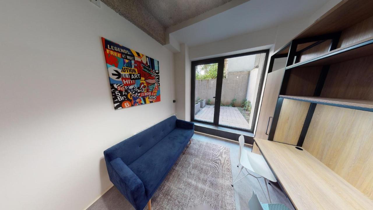 In 13 Apartamento *