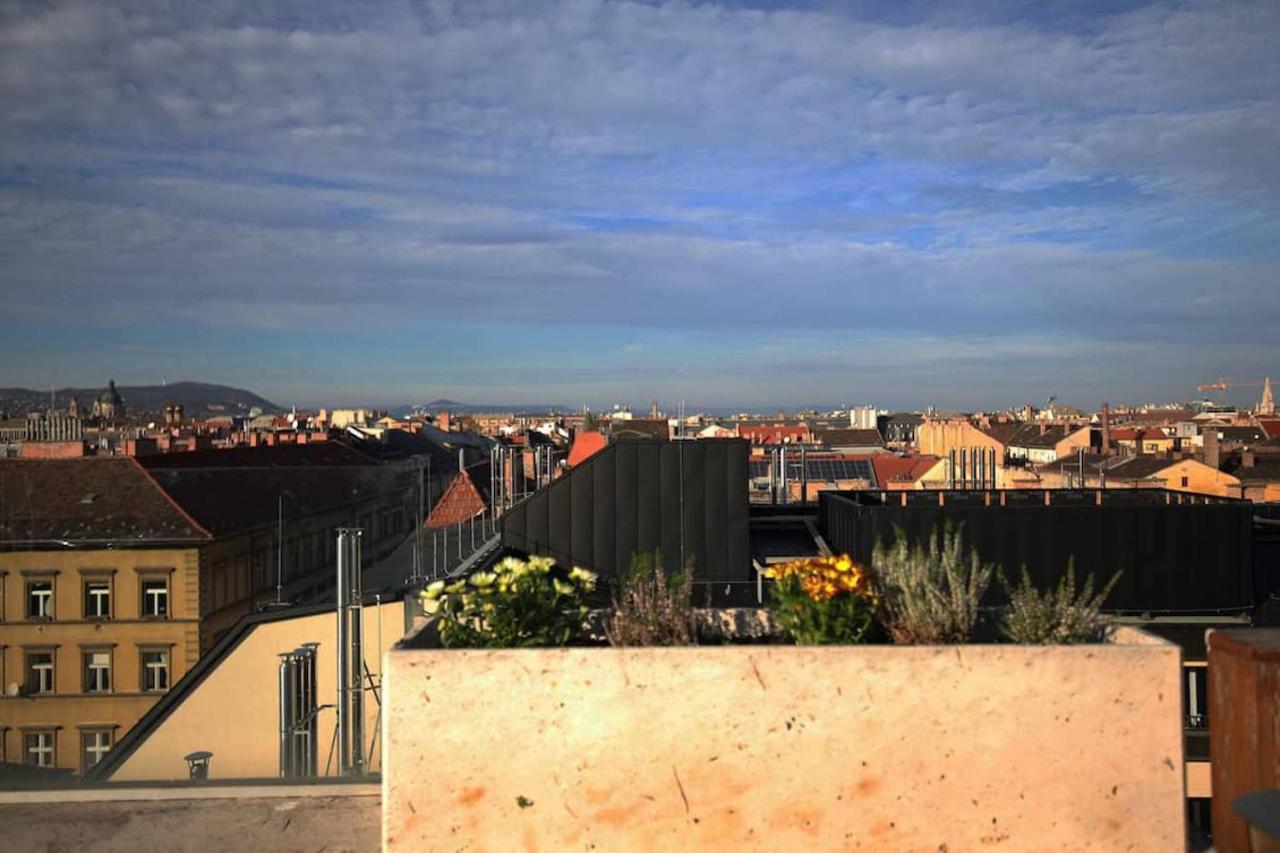 360 Panorama • Rooftop Jacuzzi • Downtown * Budapest