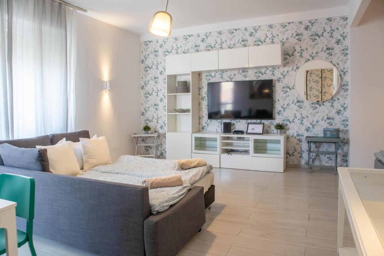 Apartment D.five Iranyi *