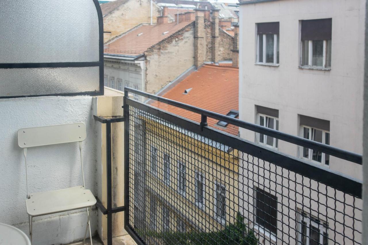 D.five Iranyi Apartmán