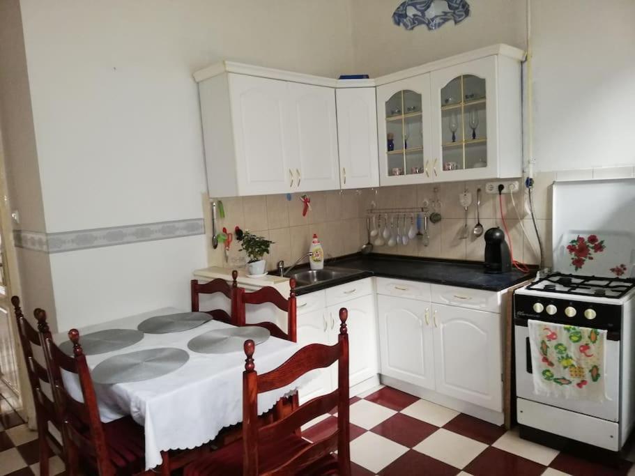 Apartman Rozsa Lak *