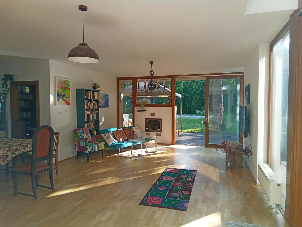 Villa Laid Back