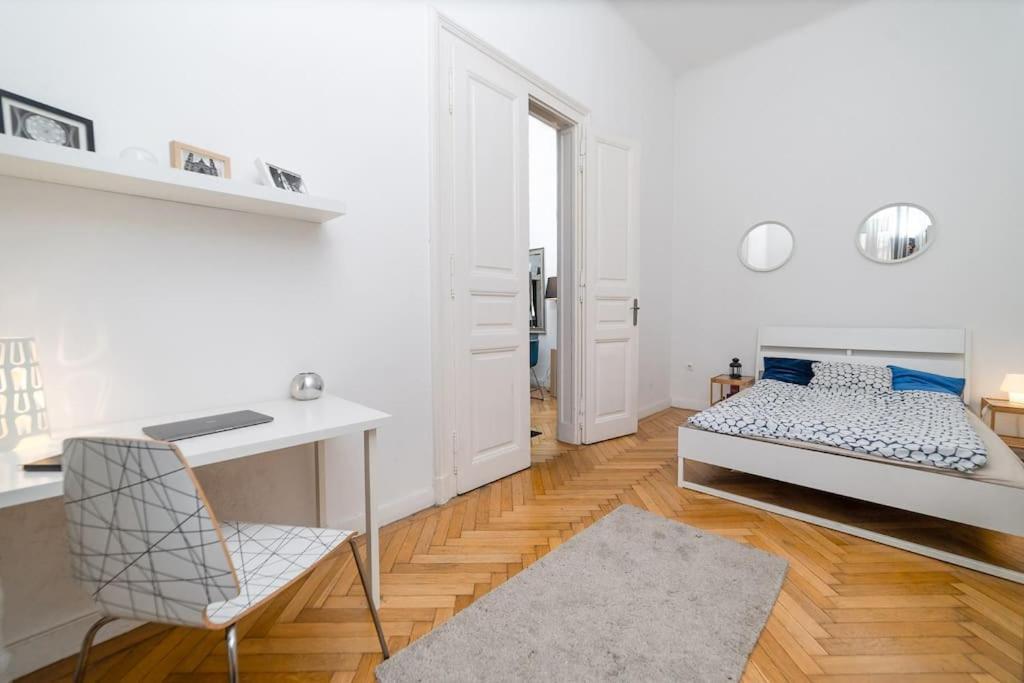 Cityscape Budget Mosonyi Apartamento
